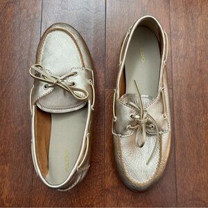 Aldo Women’s Preppy “Sail” Metallic Gold Leather Boat Loafer Slip-Ons, Size 10